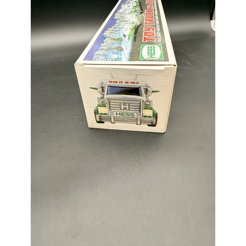 Mint Condition‎ Hess Truck with Jet 2010